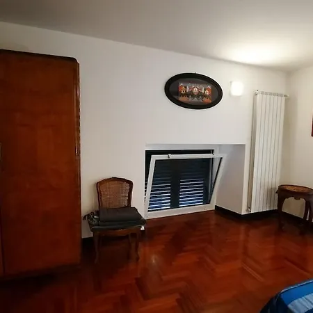 Casa Giulia - Typical & Cozy Flat * ג'נובה